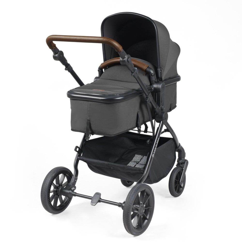 Winter Sale! Ickle Bubba Cosmo I-size Bundle in Graphite Grey - Image 2